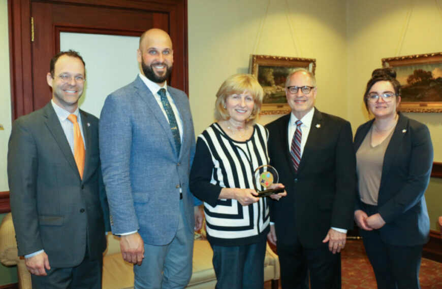 Sen. Schwank presented with Champion of Public Education award by members of PSBA staff and governing board